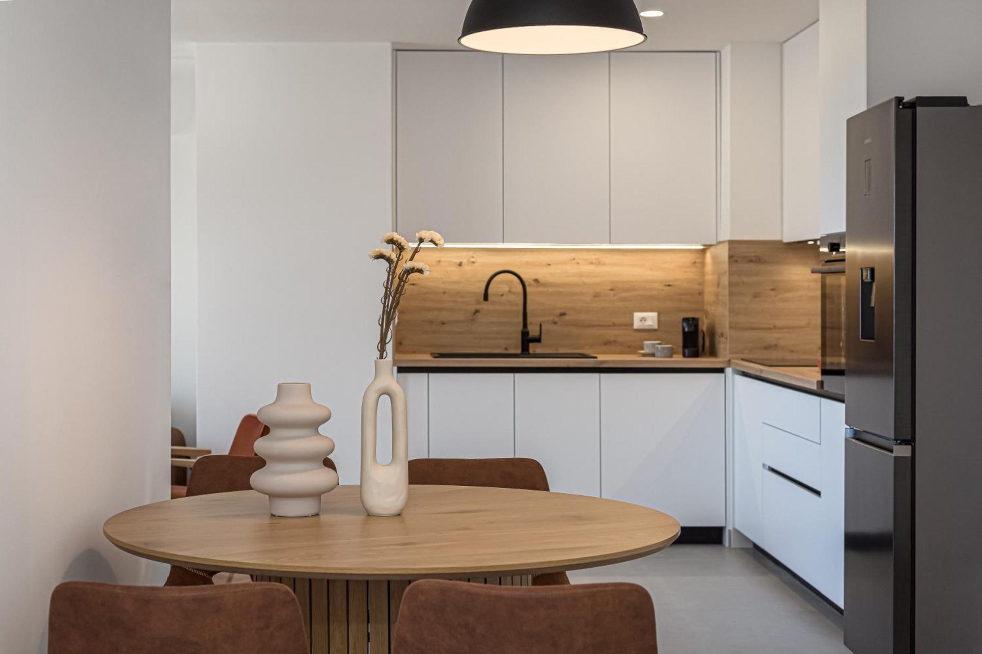 Skyline Apartment