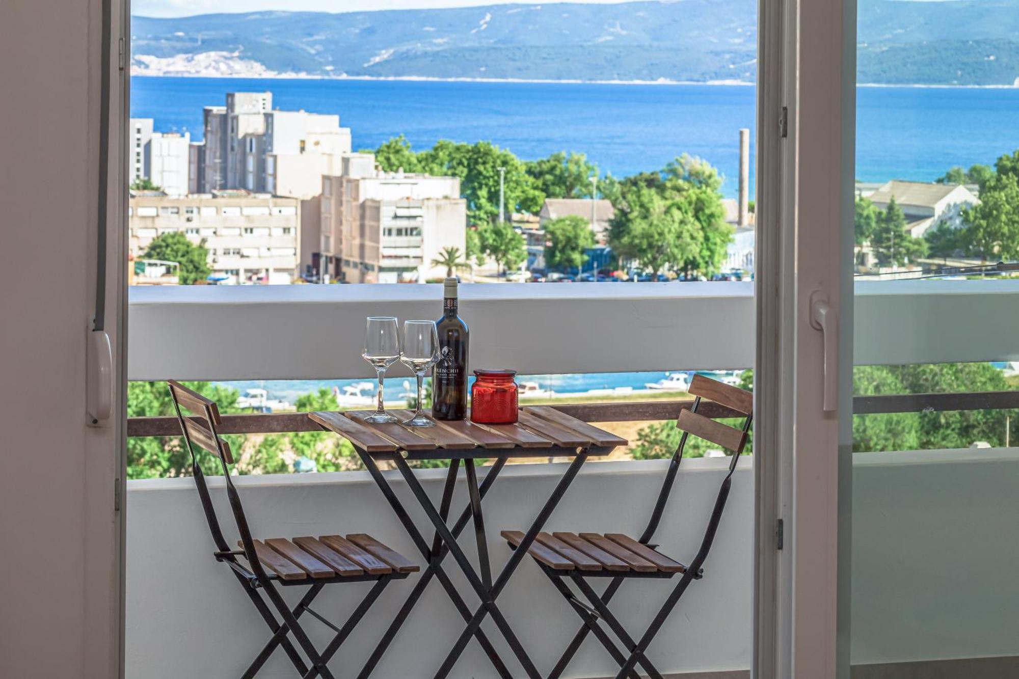 Apartment Skyline Omis